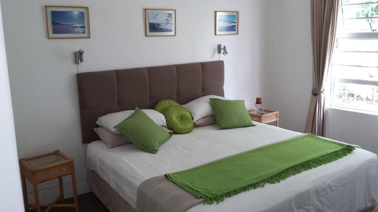 Bed and Breakfast Sounds Of The Sea East London Esterno foto
